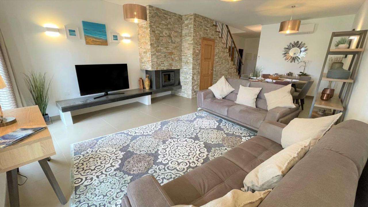 Villa Cascata, 3 Bedroom, Pool, Close To Olhos De Agua Albufeira Exterior photo
